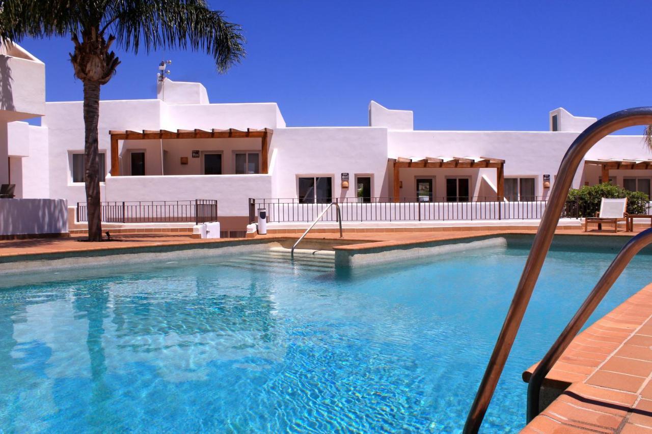 Real Agua Amarga Las Villas ภายนอก รูปภาพ